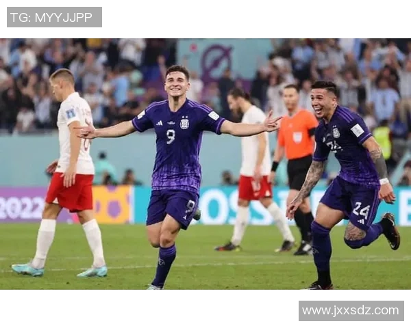 麦卡利斯特：从传奇球员到足球教练的华丽转身与人生启示